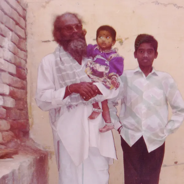 KG Sami Family